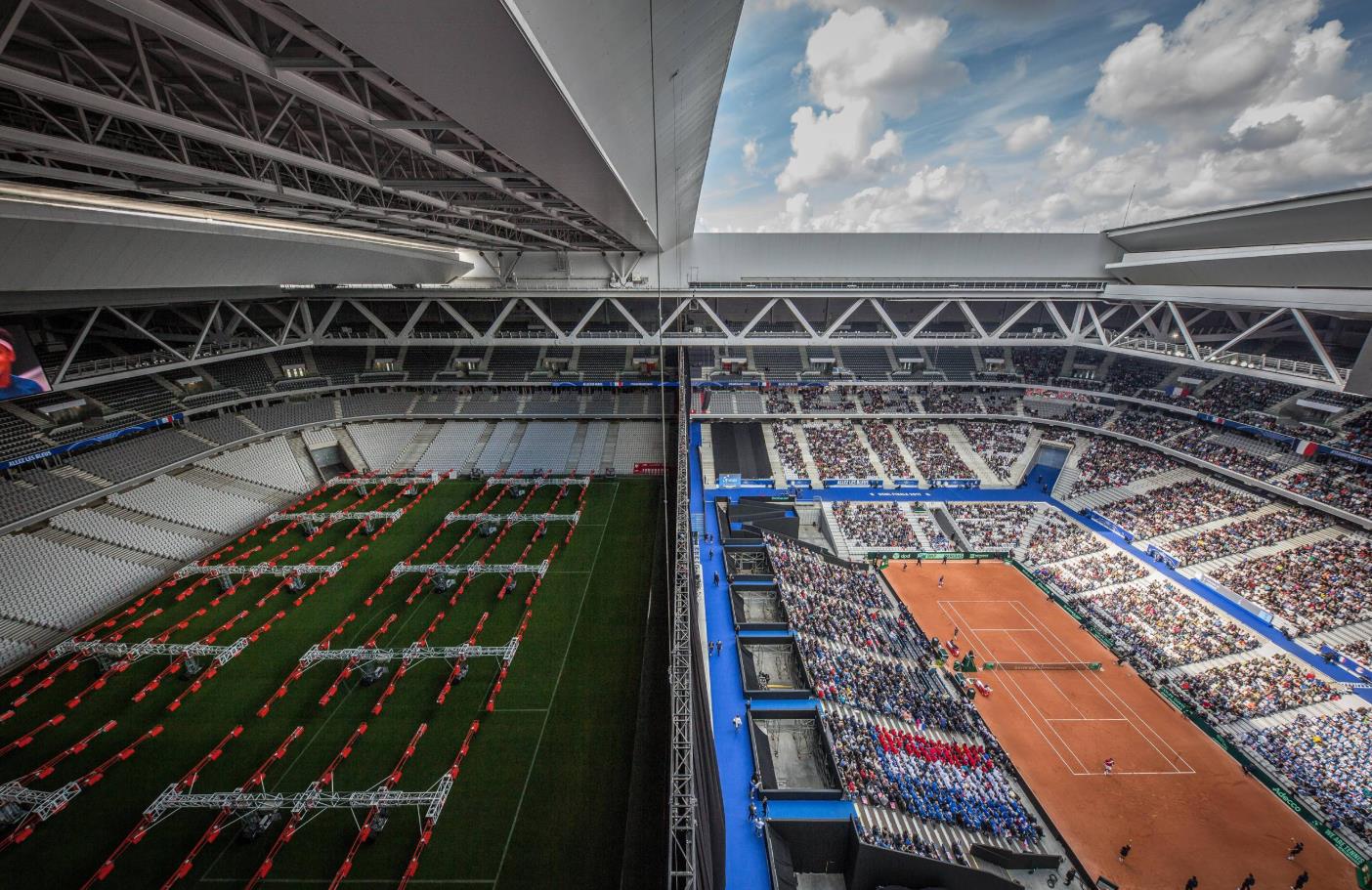 Chế độ Arena của sân.